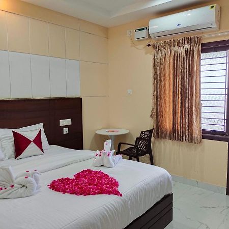 John Towers Hotel Tirunelveli Ngoại thất bức ảnh